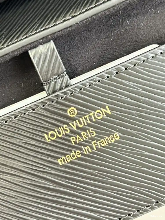 PM TWIST LOUIS VUITTON 0413